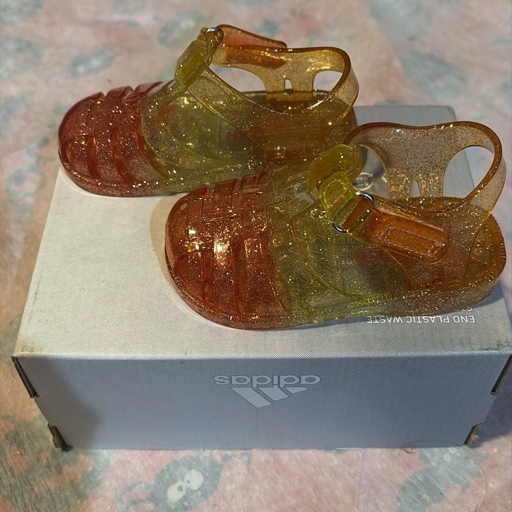 Sandals - Picture 4 of 7